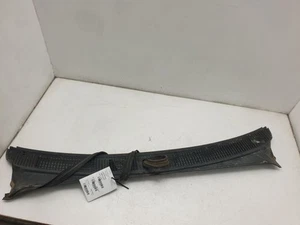 95 96 97 98 99 01 Toyota Tacoma Cowl Vent Panel - Picture 1 of 12