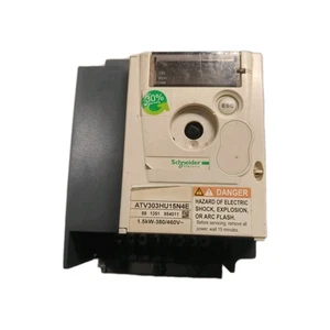 Schneider Electric Altivar ATV303HU15N4E - Foto 1 di 5