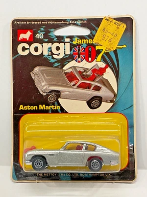 1979 CORGI JAMES BOND 007 ASTON MARTIN  ON CARD - Image 1 of 2