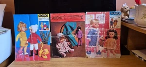 Vintage Knitting Patterns Dolls' Outfits .See pics for conditoon and sizes - Picture 1 of 1