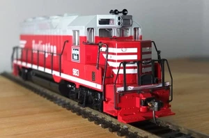 Kato 37-047 HO gauge EMD GP35 diesel loco Phase 1B Chicago, Burlington & Quincy - Picture 1 of 17