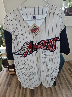 1999 Anaheim Angel's Team Autographed Jersey With Authentication - Image 1 of 4
