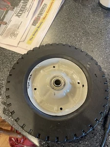 MTD 734-1412 8.125" Lawnmower Wheel NOS - Picture 1 of 3