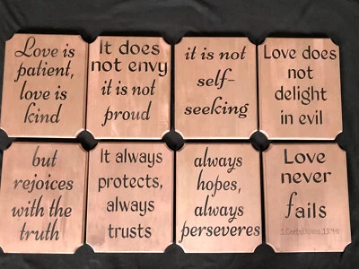 Letrero de madera decorativo 1 Corintios 13:4-8 Love is Patient conjunto de 8 oro rosa Foto 1 de 4