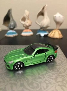 💫NEW! Takara Tomy Tomica #7 Green Mercedes-AMG GT R 1/65 Scale Diecast Toy Car - Picture 1 of 12
