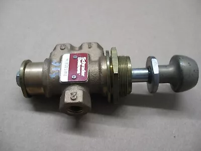 NEW SCHRADER BELLOWS M08721851 2 POS 3 WAY MANUAL VALVE 200PSI 1/4 NPT P9091 - Image 1 of 4