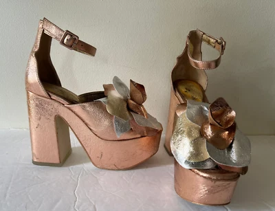 $160 SANDALIAS JEFFREY CAMPBELL BRONCE CANDICE PLATORM TALLA 7 EE. UU. Foto 1 de 4