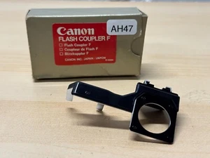 Acoplador de flash Canon F para F-1 como nuevo con zapata caliente y pieza para el ojo (AH47) - Imagen 1 de 3
