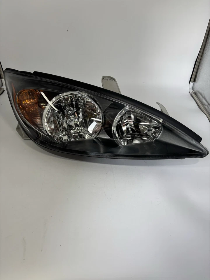 Headlight Assembly for 2002 2003 2004 Toyota Camry Chrome Housing - Image 1 of 4