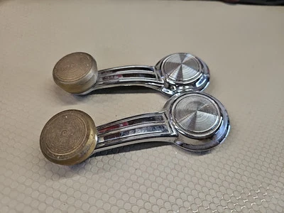 GM Chevrolet Pontiac Buick Oldsmobile 1969-1988 par de perillas de manivela de ventana OEM Foto 1 de 2