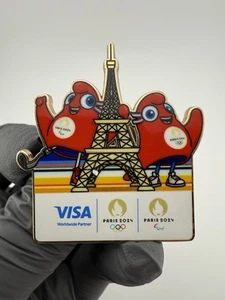 Prendedor de solapa París 2024 patrocinador de visa mascota Torre Eiffel París - Imagen 1 de 6