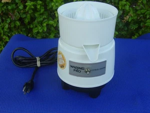 WARING 31 JC 28 WHITE ELECTRIC JUICER CITRUS PRESS HOUSEHOLD & COMMERCIAL USE - Picture 1 of 6