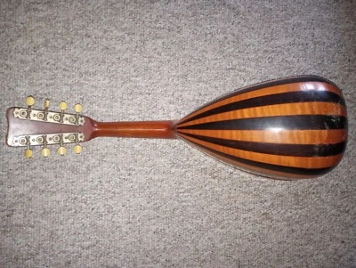 Mandolina trasera vintage Washburn de 8 cuerdas Foto 1 de 4