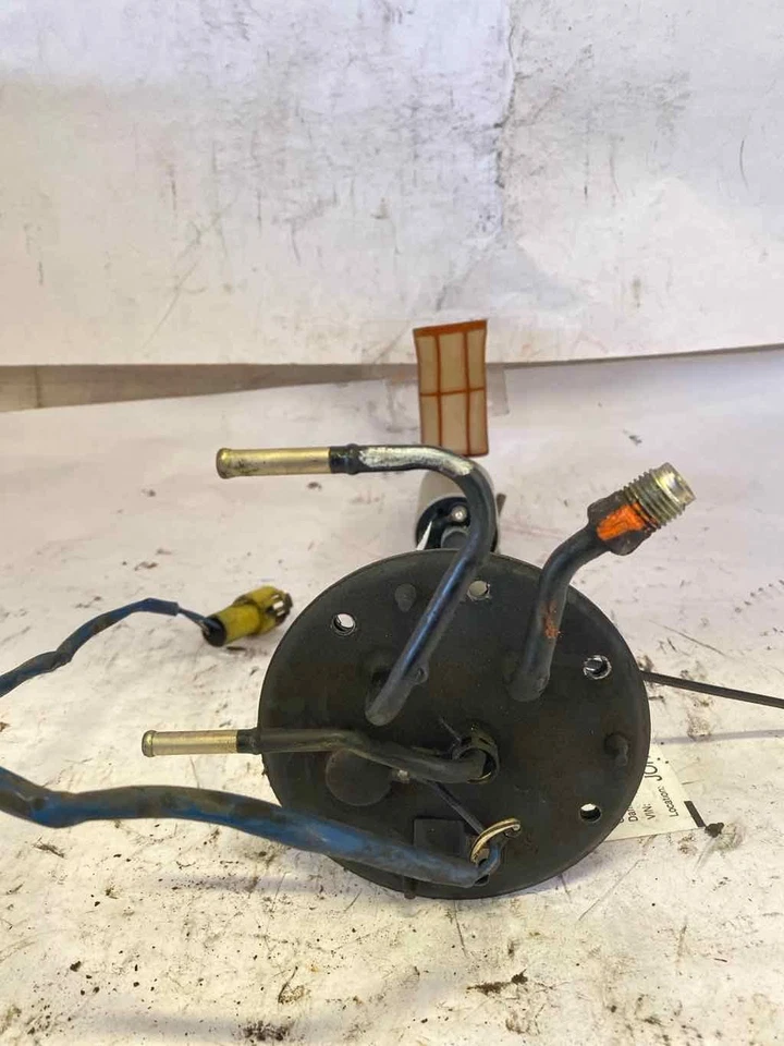 Fuel Pump TOYOTA 4RUNNER 85 86 87 88 89 - Image 1 of 1
