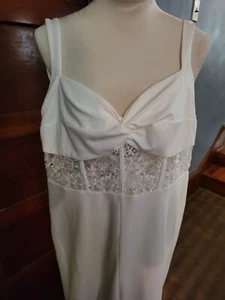 Mono Lulu's Tirantes Talla L Sin Mangas Pierna Ancha Romántico Peekaboo Cintura Fluido - Imagen 1 de 7