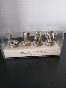 Pier 1 Weinflaschenverschluss Set Safari Aluguss Tier Affe Löwe Giraffe - Bild 1 von 9