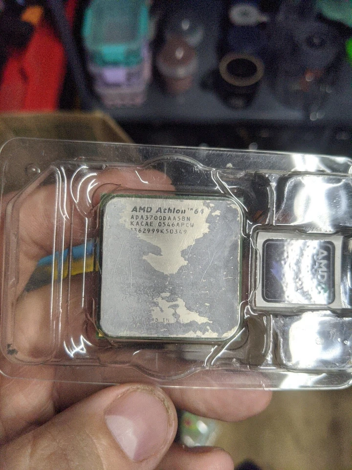AMD Athlon 64 3700+ 2.2GHz (ADA3700DAA5BN) Processor - Image 1 of 1