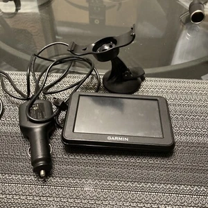 Garmin Nuvi 40LM GPS Navigation works perfectly!!!!! - Picture 1 of 14