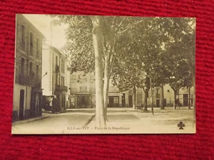CPA 66 ILLE-SUR-TET - Place de la République - Imagen 1 de 2