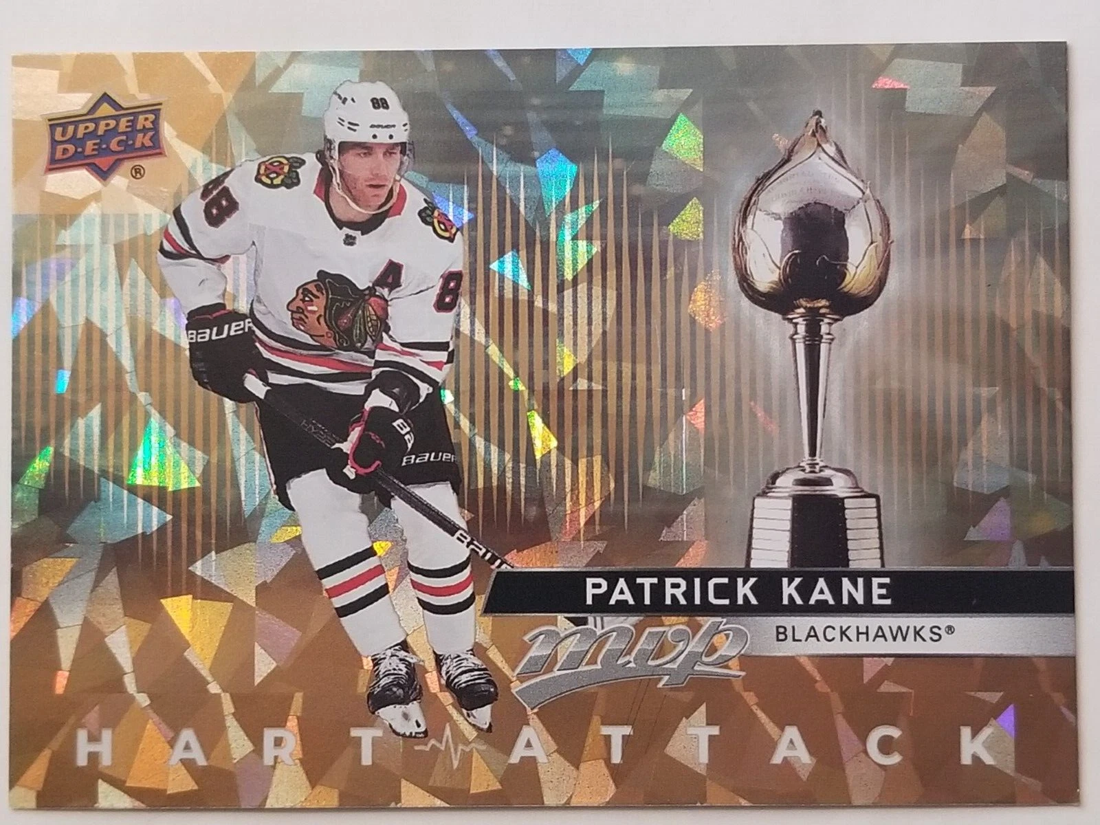 2021-22 Upper Deck MVP Patrick Kane Hart Attack GOLD Blackhawks HA-6