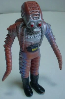 Винтажная Экшн-фигурка Sofubi Япония Мягкий Винил Elekibas Popy Ultraman Kaiju Kamen - Изображение 1 из 4
