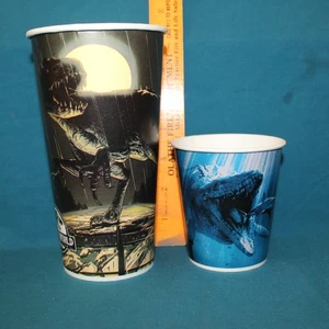 Set tazze bufera di neve Jurassic World Dairy Queen - dinosauro Mosasaurus Indoraptor - Foto 1 di 3