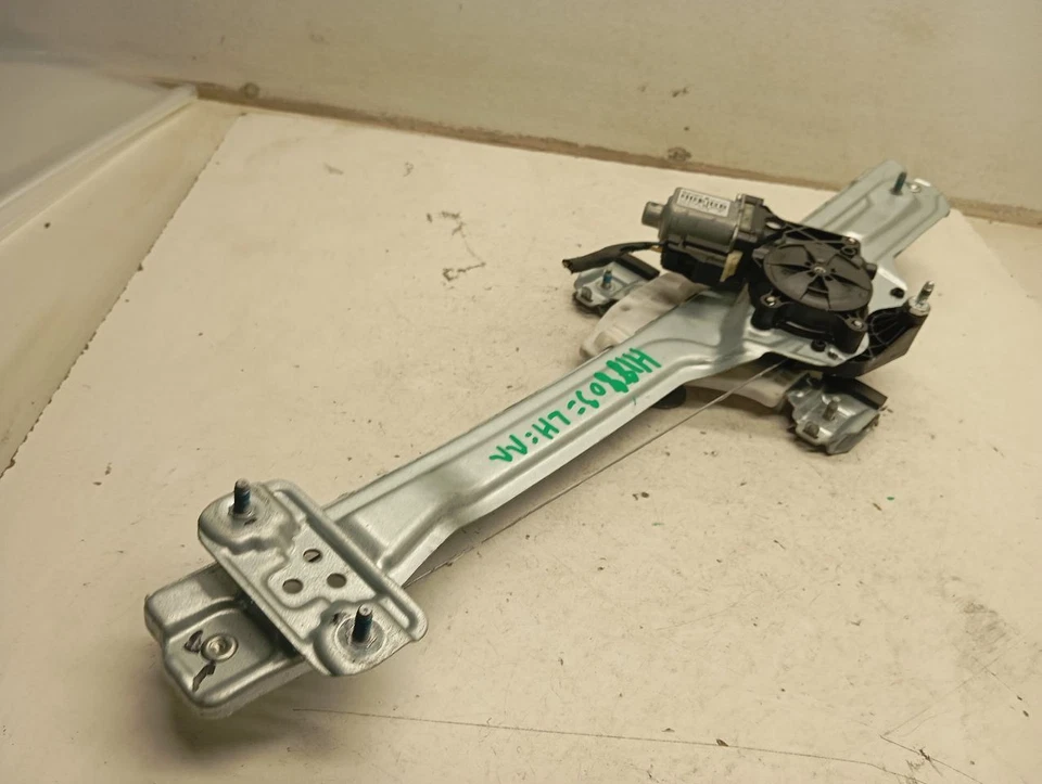 Driver Left Rear Window Regulator Fits 15-20 ESCALADE 4007320 Foto 1 de 1