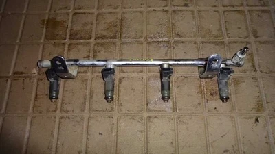 CARRIL DE COMBUSTIBLE CON INYECTOR NO TURBO SE ADAPTA 04-07 PT CRUISER 604241 Foto 1 de 4