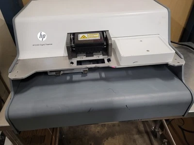 DISPENSADOR DIGITAL HP TECAN CV079A D300 Foto 1 de 4