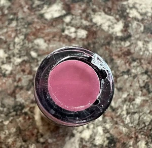 NUEVO LÁPIZ LABIAL SELLADO MUA MAKE UP ACADEMY - TULIP - Imagen 1 de 3