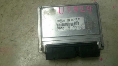 Engine ECM Control Module ECM 00-02  AUDI A4 PASSAT 4B0 906 018 BH 4B0906018BH - Image 1 of 4