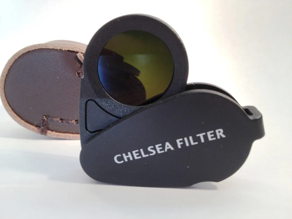 Chelsea Filter for testing Gemstone Gems,Testing, Loupe. GIA TOOLS - Black Color - Image 1 of 4