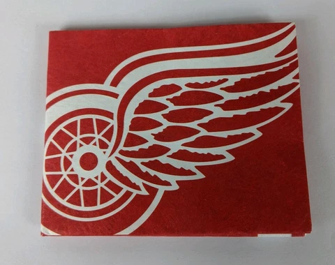 Little Earth Super Wally Paper Wallet Lightweight Bi-Fold Detroit Red Wings Cover