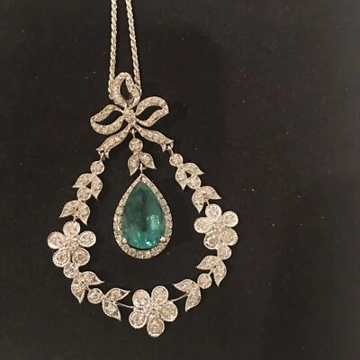 18k white gold  2.42 diamonds  7.10 emerald pendant huge SALE - Image 1 of 4