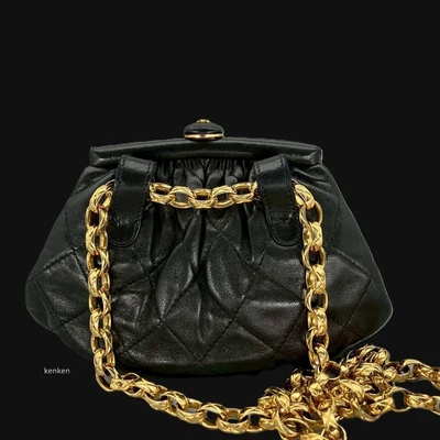 Bolsa CHANEL AUTÊNTICA Ouro Preto kenkjp Marca Coco Bolsa de Cintura Franja Corrente Matelasse - Imagem 1 de 4