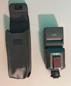 Flash Minolta Program 3600HS D attacco a scarpa con custodia nera - buone condizioni - Foto 1 di 3