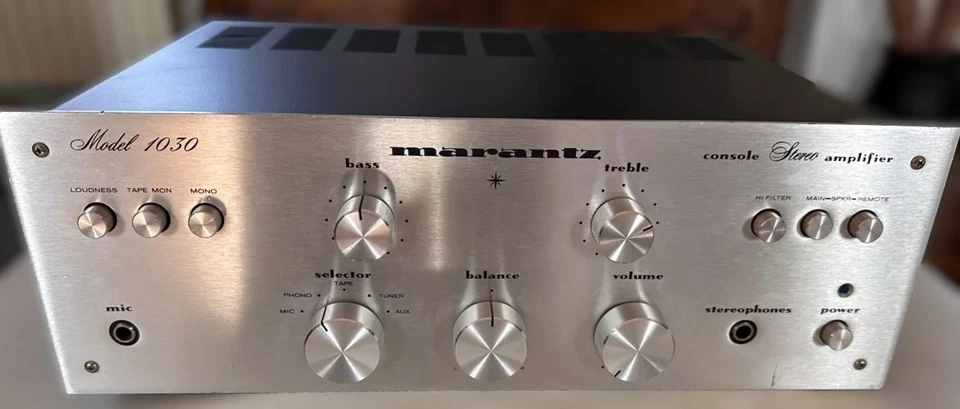 AMPL. INTERGRATO MARANTZ mod. 1030.................................... splendido - Immagine 1 di 1
