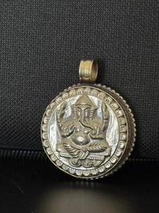 Tibetan Silver Ganesh Pendant, Yoga, Namaste, Ganesha, Spiritual, Rustic, Ethnic - Picture 1 of 9