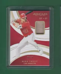 2020 Panini Immaculate Bat GOLD /10 # 61 Mike Trout - Bild 1 von 2