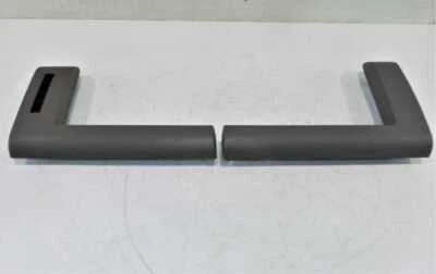 88-94 CHEVY GMC C/K TRUCK 1500 MOLDURAS DE ACABAMENTO DE PAINEL INFERIOR SUBURBANO CINZA FABRICANTE DE EQUIPAMENTO ORIGINAL - Imagem 1 de 4