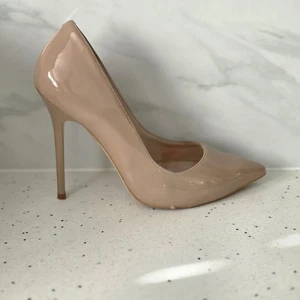 Office Womans Size 5 Nude Stiletto Heel Court Shoes Party Occasion Wear - Picture 1 of 10