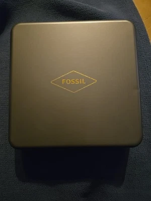 Reloj FOSSIL MODERNO Caja Vacía Metal Laño 5"x5"x3/4" Foto 1 de 4