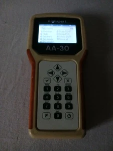 RigExpert AA-30 Antenna Analyzer - TESTED - EUC - Zdjęcie 1 z 11