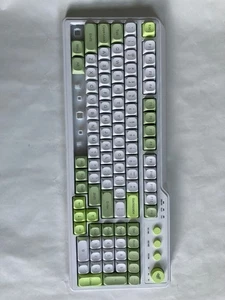 AULA F3099 Mechanical Gaming Keyboard - Picture 1 of 6