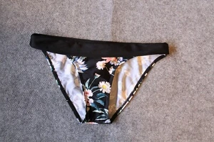 BIKINI UNTERTEIL SLIP GRÖSSE XS/S VON ESPRIT SCHWARZ MIT BLUMEN UMSCHLAGBUND - Bild 1 von 1