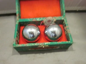 VINTAGE Musical Mirrored Boading Chinese Health Balls / Decorative Storage Case - Bild 1 von 12