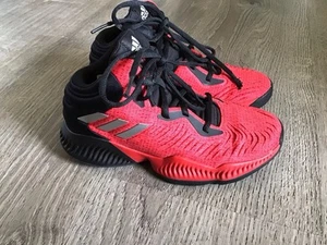 Adidas Mad Bounce J Youth Size 4 Shoes Red Black Sneakers 2018 - BB7544 - Picture 1 of 12