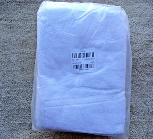 Martex Brentwood Optical Weiß Badetücher, 30 x 60 im 3er Pack 100% Baumwolle @dS - Bild 1 von 3