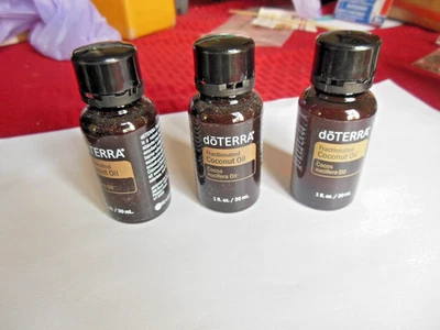 Aceite de coco fraccionado doTerra * 1 fl. 3 piezas *Exp. 16/03/2029 * Envío Gratis Foto 1 de 3