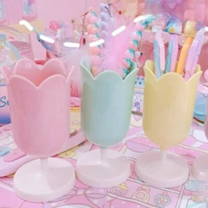 1 X Novelty Brush Pot Petal Shaped Organzation Storage Box Japanese Kawaii Funny - Picture 1 of 14
